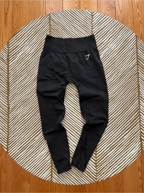 Gymshark Vital Seamless 2.0 Black Leggings (women’s M)